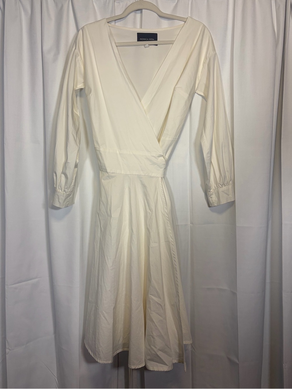 Monica Nera Off White V Neck Bishop Sleeve Wrap Dress. Size US 4. Retail $370